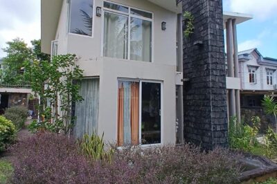 Expansive 4-Bedroom Home with Double Kitchen & Terraces – Boulet Rouge