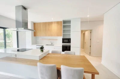 Modern Apartment – few steps from the beach