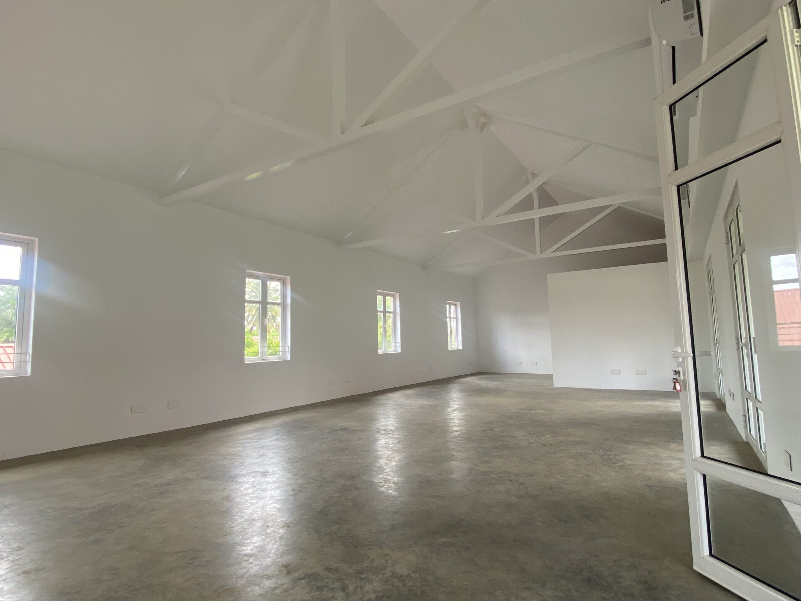 Office for Rent – Mapou