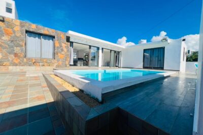 Modern villa at Grand Bay
