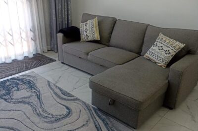 Cozy 2-Bedroom Apartment for Rent in Hermitage